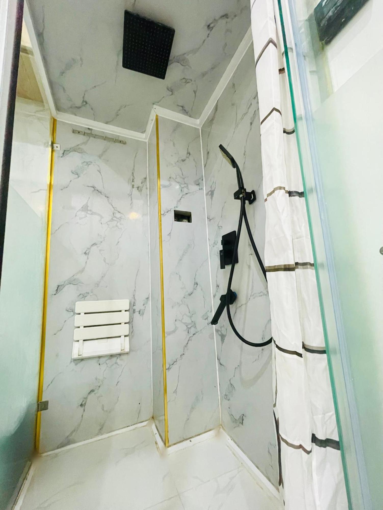 Minh Hoang Hotel - Phan Thiet Ap Binh Hung Екстериор снимка